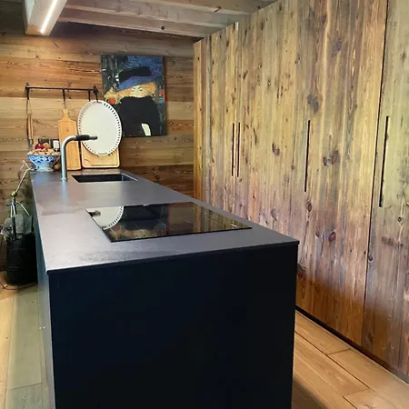 Les De Maryline Accous