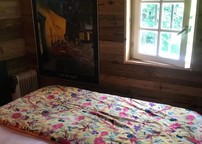 Шале Les De Maryline *